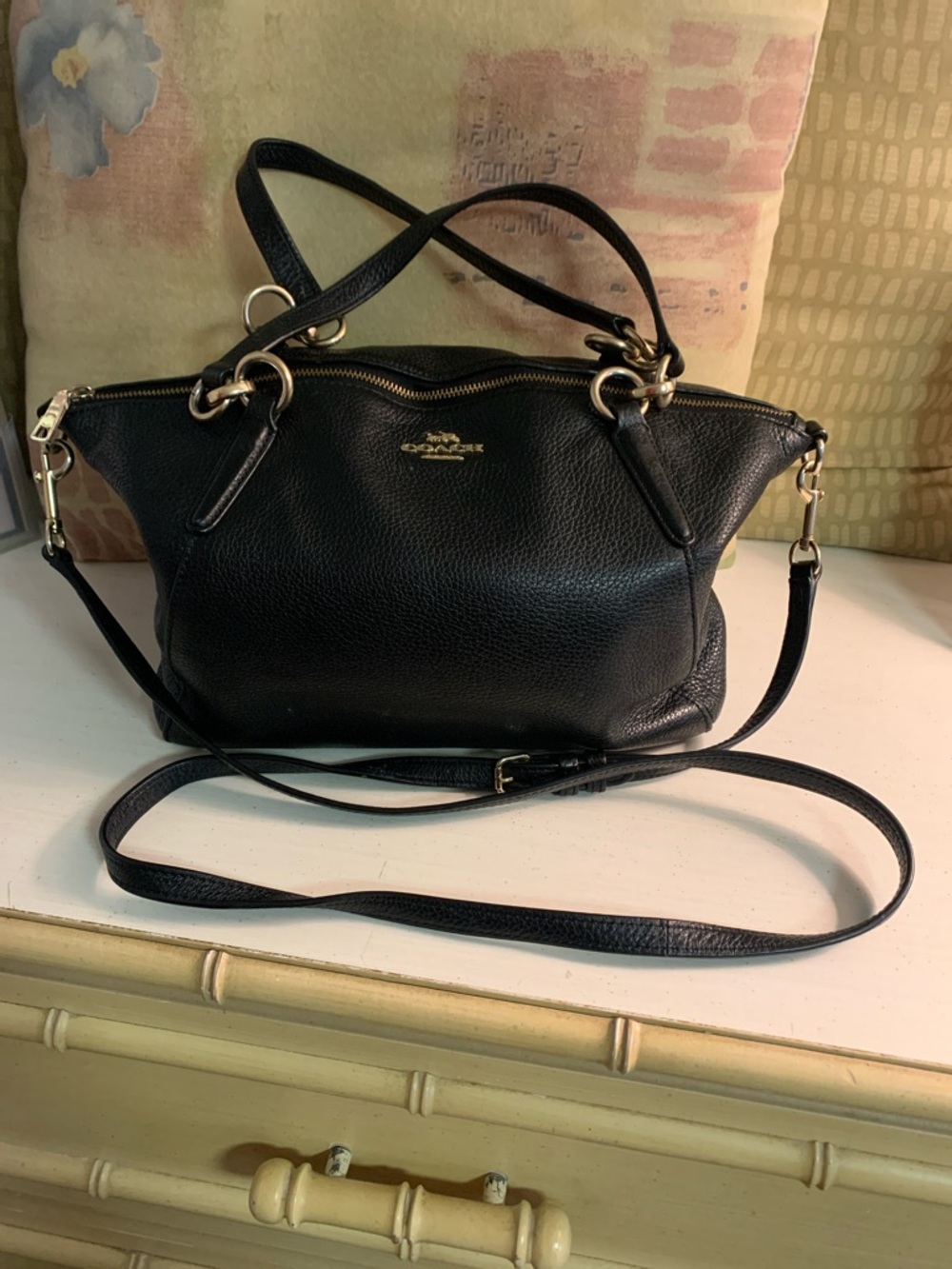 Coach Kelsey Satchel Crossbody Pebbled Leather Shoulder Bag with Gold Hardware